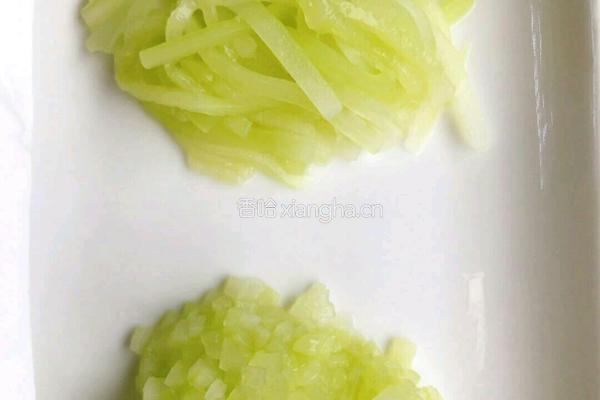 黄瓜鸡肉丸子汤的教学的做法图解4