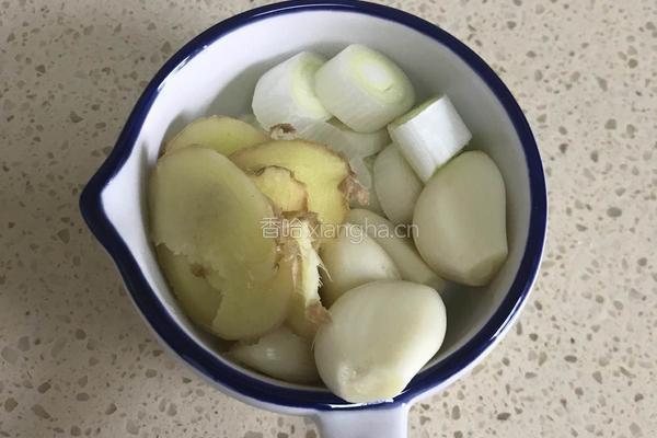 乱炖的做法图解2