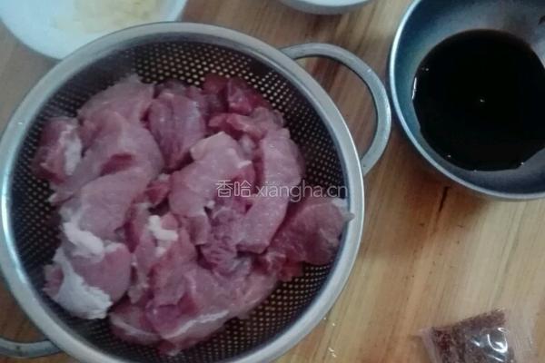 卤肉的做法图解1