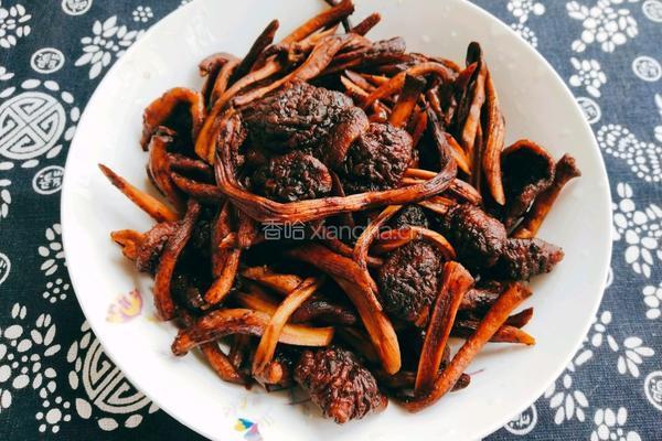 柳树蘑菇烧鸡肉(加板粟版)的做法图解4