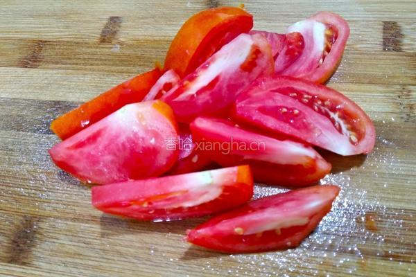 番茄黄瓜肉片汤的做法图解4