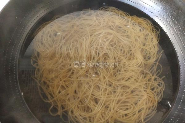 苋菜拌粉条的做法图解5
