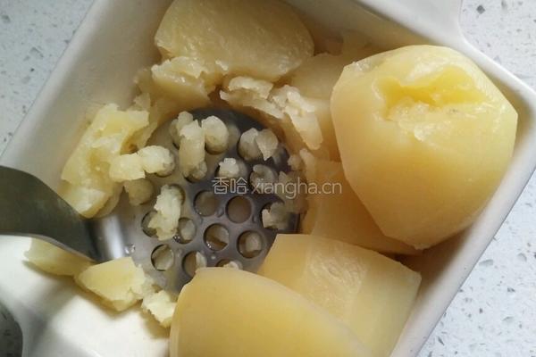 芝士焗土豆泥的做法图解2