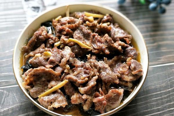 云耳金针菇蒸牛肉的做法图解6