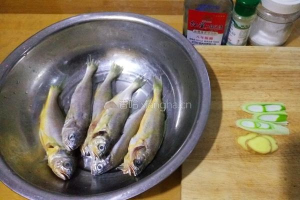 香煎黄花鱼的做法图解6