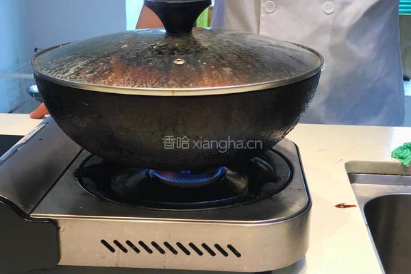 海鲜大焖锅的做法图解12