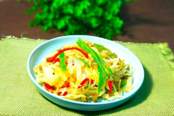 包包菜炒酸豆角的做法图解10