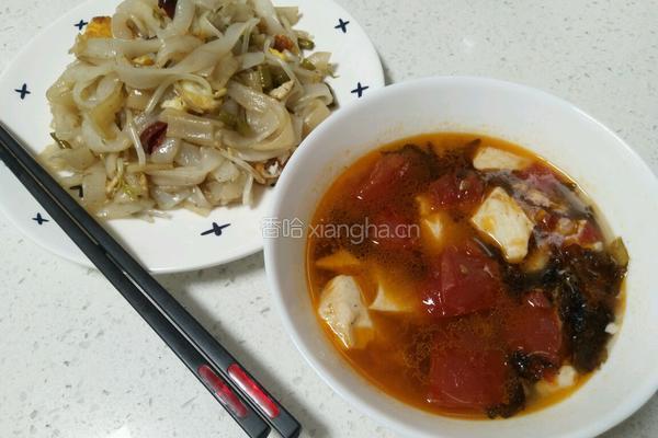 鸡蛋豆芽炒粉的做法图解8
