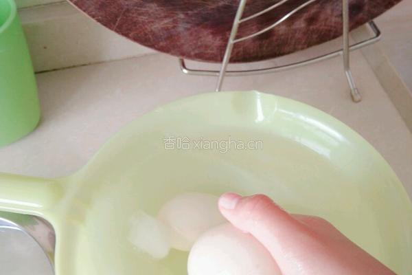 可乐溏心卤蛋的做法图解5
