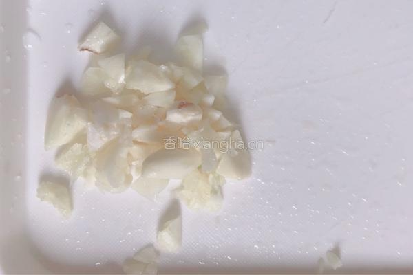 美式火腿炒菜根的做法图解4