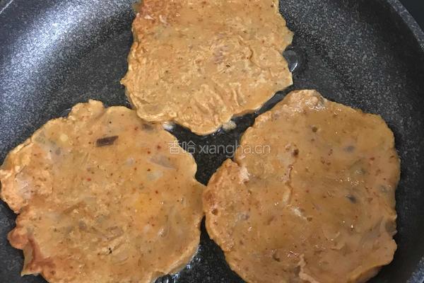 辣白菜饼 的做法图解6