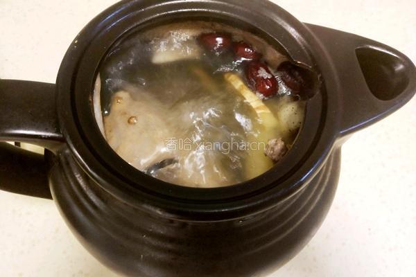 山药香菇鸽子汤的做法图解6