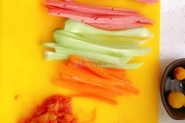 韩式紫菜包饭的做法图解3