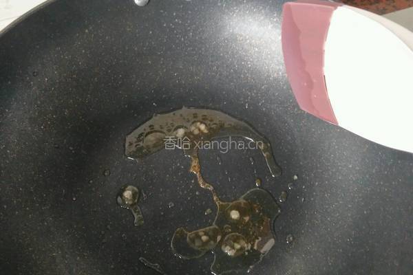 红烧牛肉炖土豆的做法图解2