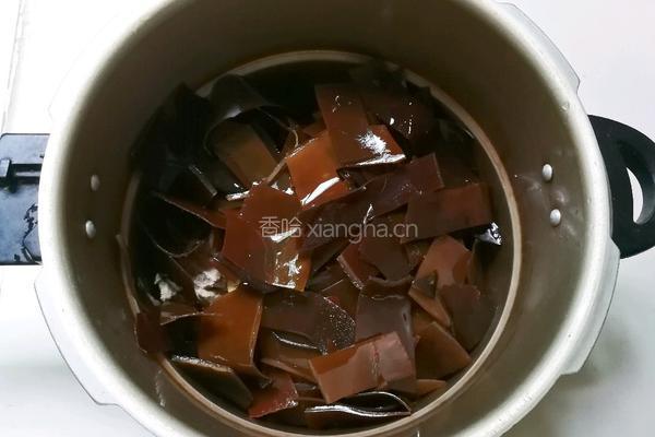 淡菜蛹虫草海带骨头汤的做法图解8