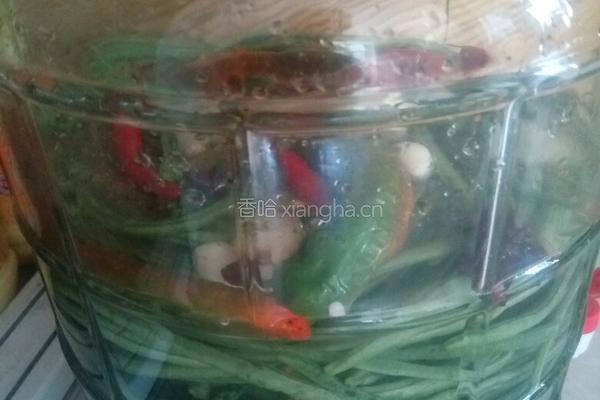 自制酸豆角的做法图解3