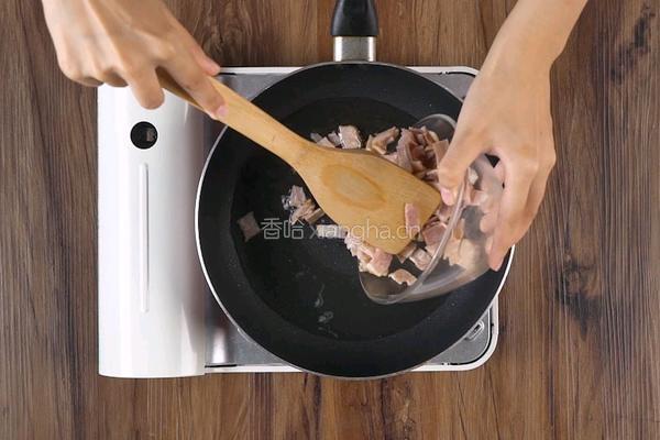 培根意面玛芬的做法图解3