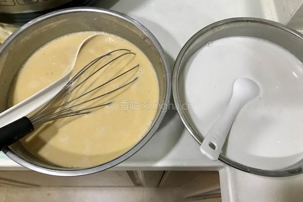 椰汁马蹄糕的做法图解2
