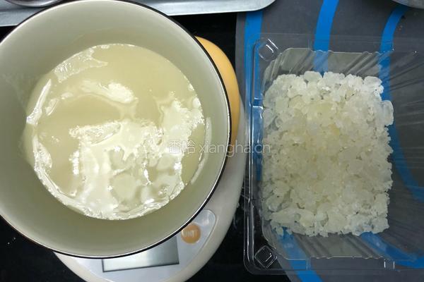 百香果柠檬蜂蜜茶的做法图解2
