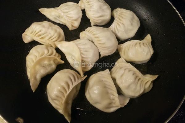 蛋煎饺的做法图解2