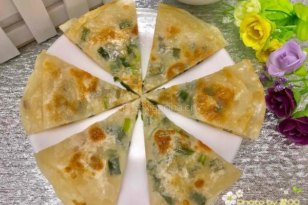 葱油饼的做法图解1