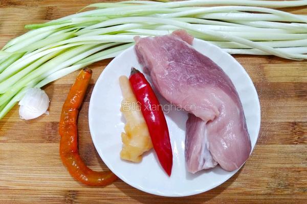 泡椒韭黄肉丝的做法图解1