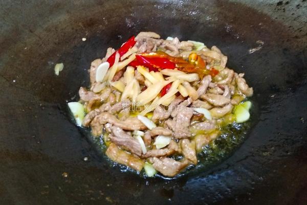 泡椒韭黄肉丝的做法图解8