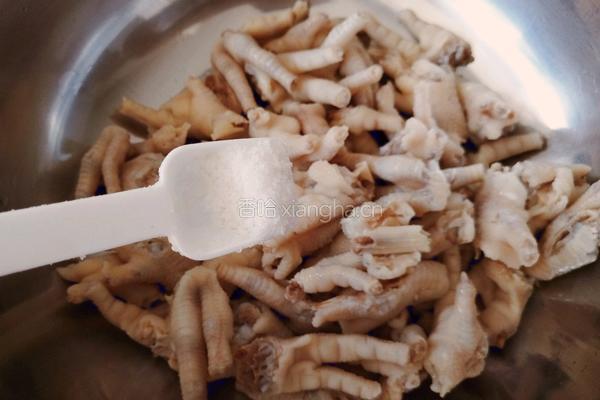 酸辣鸡爪的做法图解13
