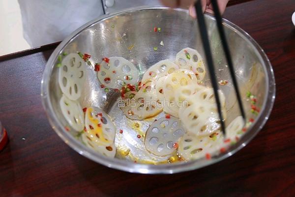 荷香芥辣海蜇的做法图解4
