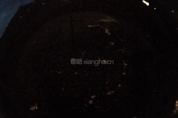 丸子炒泡面的做法图解3