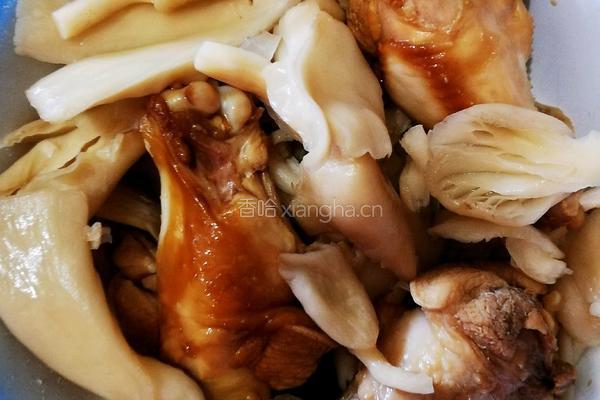 蘑菇蒸鸡腿的做法图解4