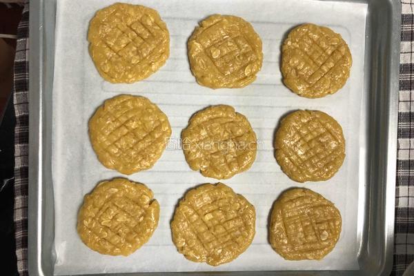 燕麦饼干(素饼)的做法图解8