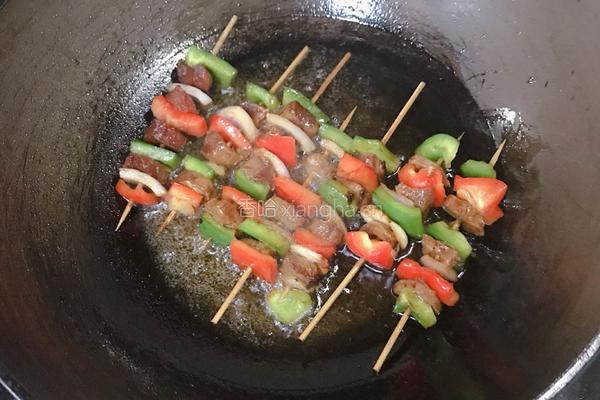 彩椒牛肉串的做法图解7