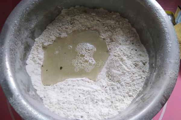 抹茶蔓越莓吐司的做法图解2