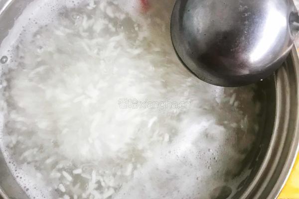 醪糟鸡蛋汤的做法图解3