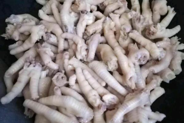 网红鸡脚的做法图解7