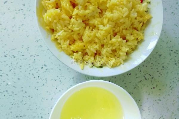 豪华黄金蛋炒饭的做法图解4