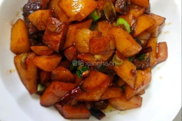 腊肉烧土豆的做法图解4