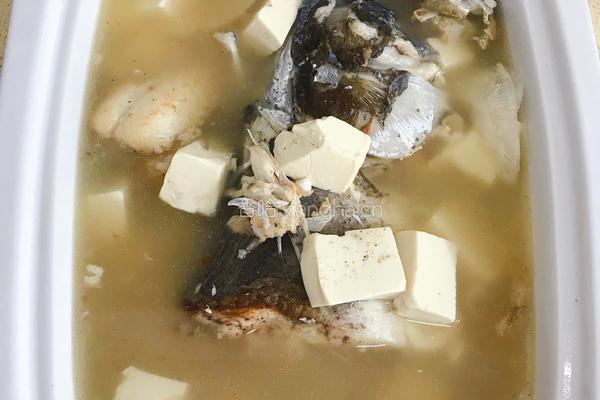 鱼头豆腐汤的做法图解14
