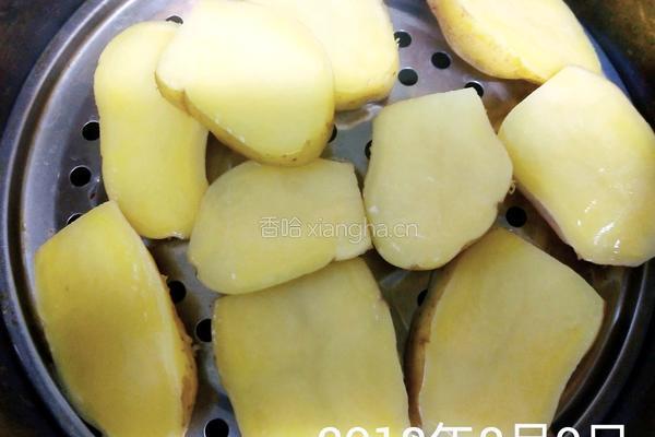 土豆香蕉饼的做法图解2