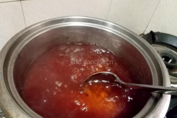 薏仁红豆莲子粥的做法图解5