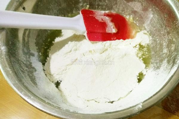 蓝莓蛋糕卷的做法图解4