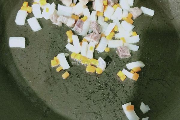 蛋炒饭的做法图解2