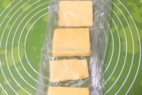 可颂牛角包的做法图解1