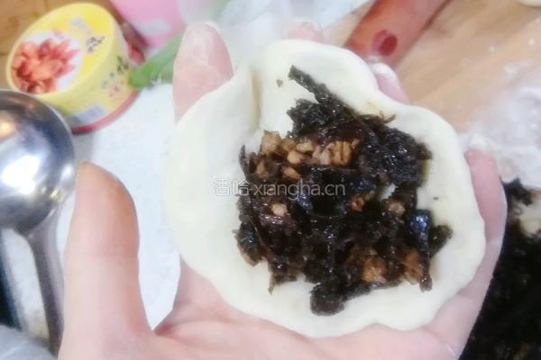 梅干菜烧饼和麻将火烧的做法图解4
