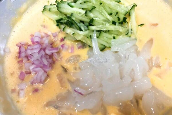 银鱼黄瓜蛋饼的做法图解5