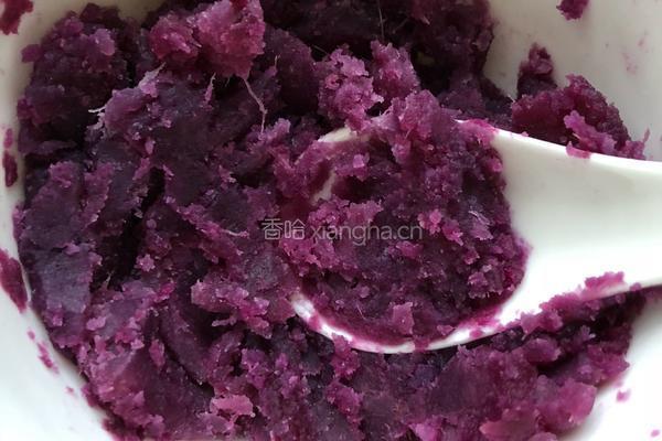 芋圆鲜奶西米露的做法图解1