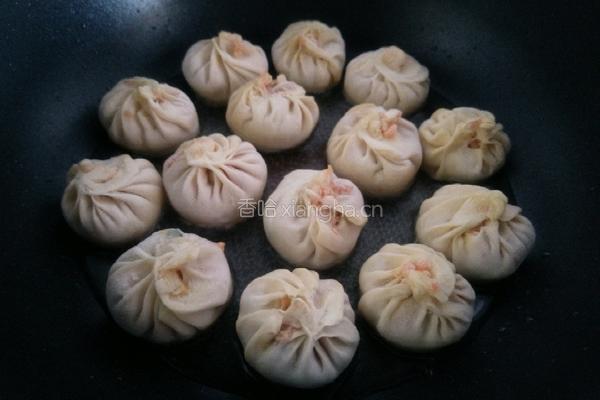 煎小包子的做法图解1