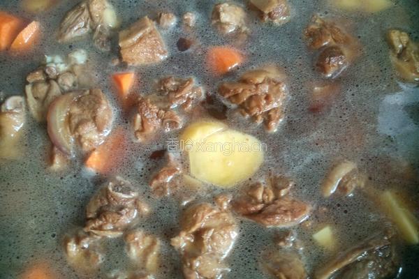 鸭腿炖土豆胡萝卜的做法图解9
