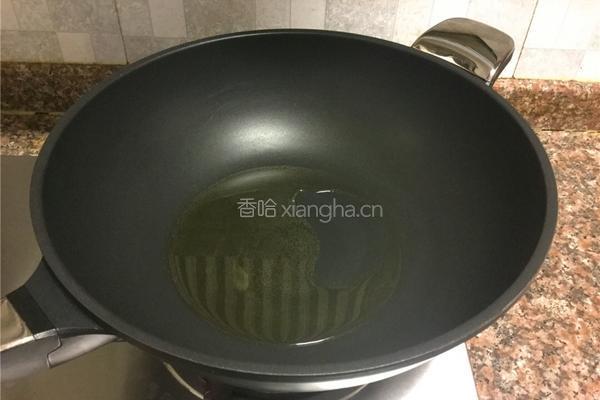 青豆炒蘑菇的做法图解4